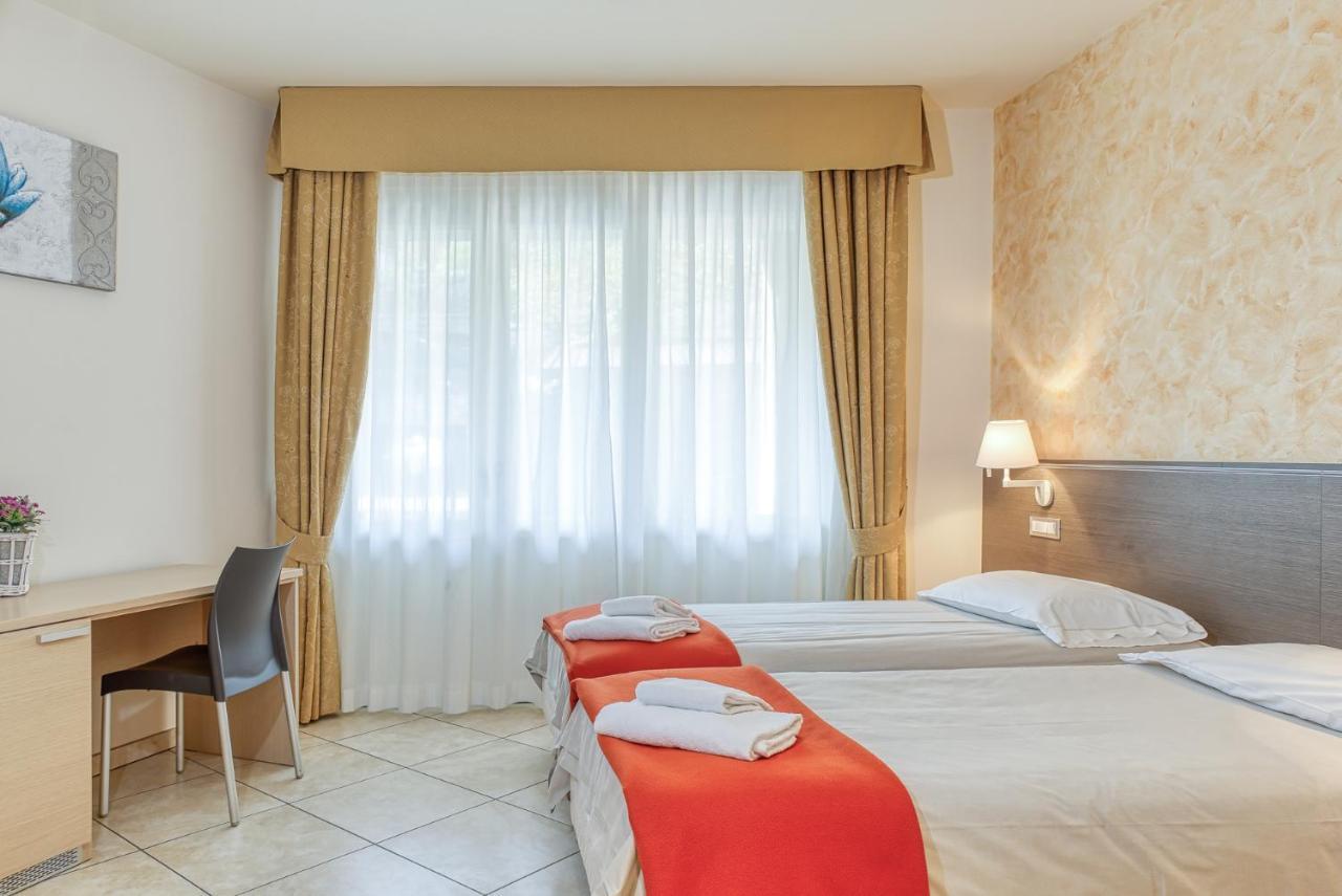 Hotel Lumin Cremia Εξωτερικό φωτογραφία