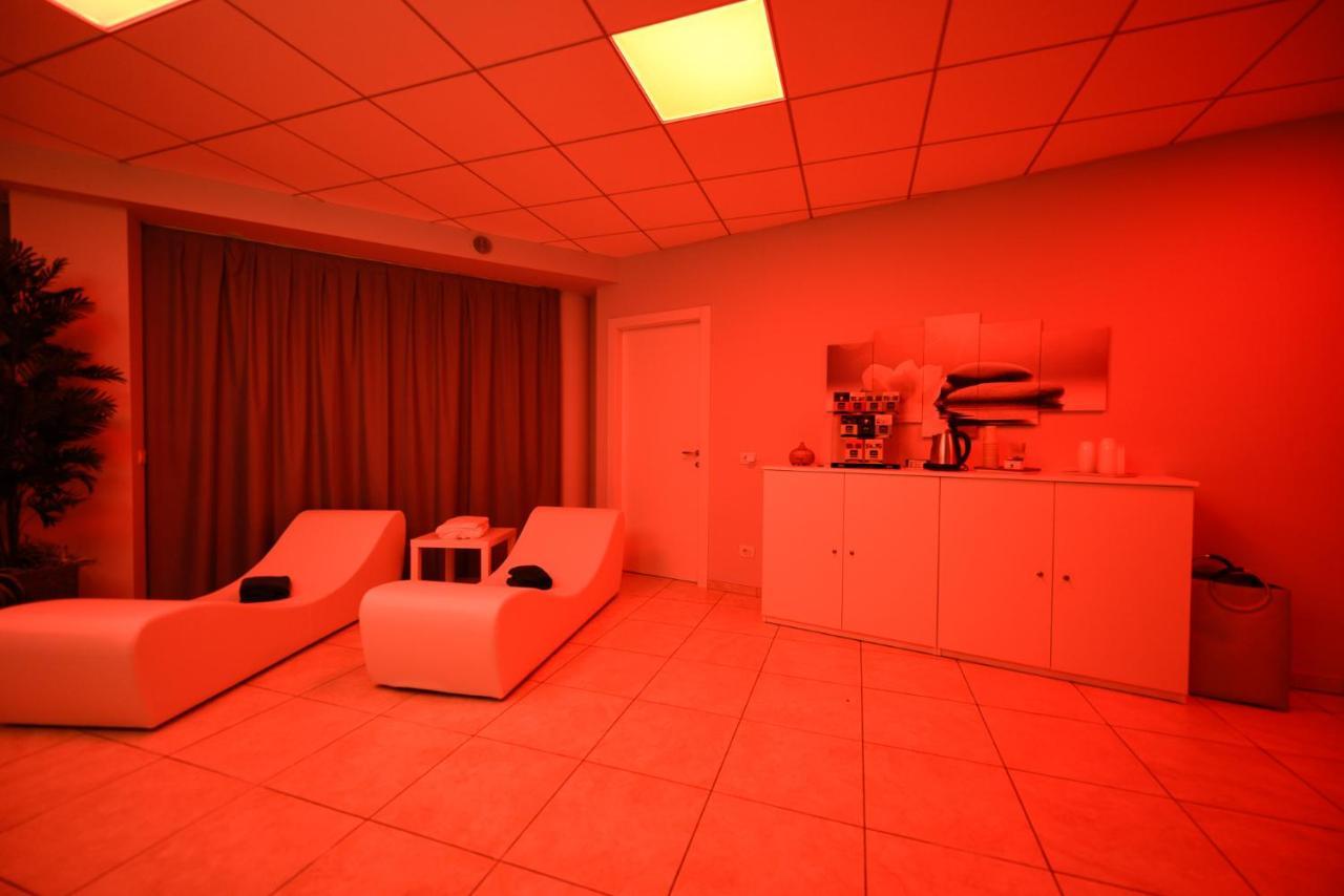 Hotel Lumin Cremia Εξωτερικό φωτογραφία